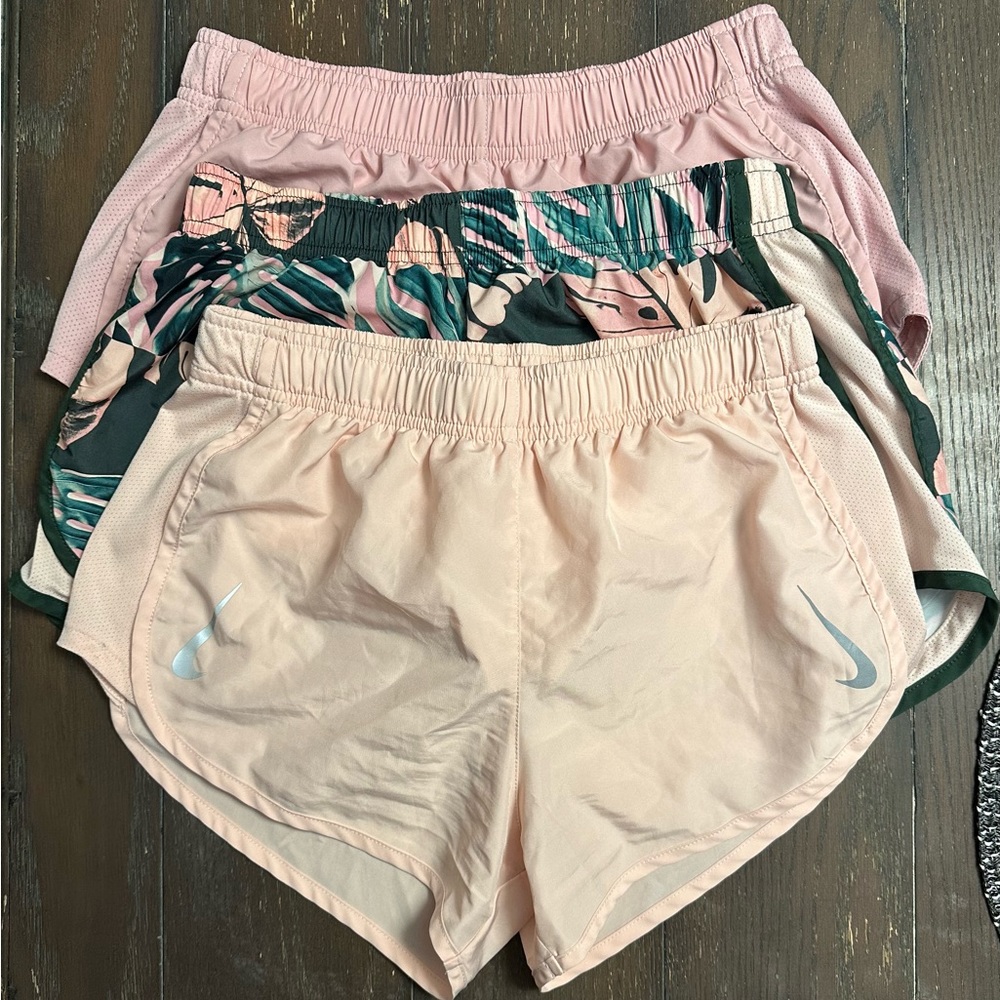 Womens Nike Shorts Lot of 3 sz Small